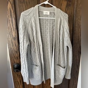Aritzia Wilfred cardigan size XS